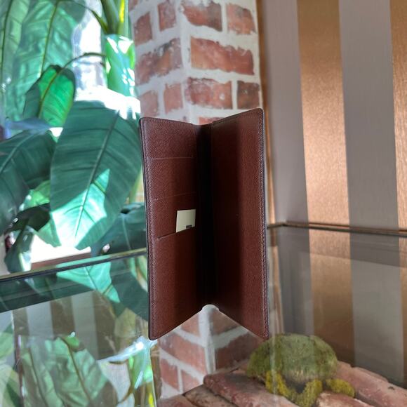 LOUIS VUITTON Monogram Checkbook Wallet - Picture 4 of 12